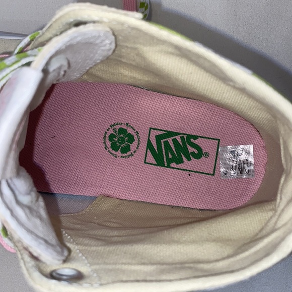 VANS SK8-Hi tapered “Em on holiday - collection” NWT and original box Woman’s 10 - Picture 4 of 15
